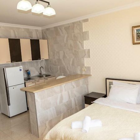 Orbi Apartment Ruslan Batumi Eksteriør bilde
