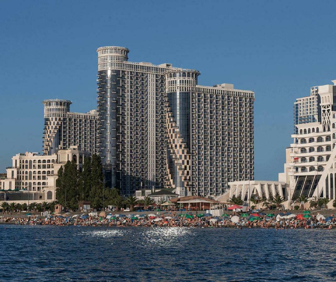 Orbi Apartment Ruslan Batumi Eksteriør bilde